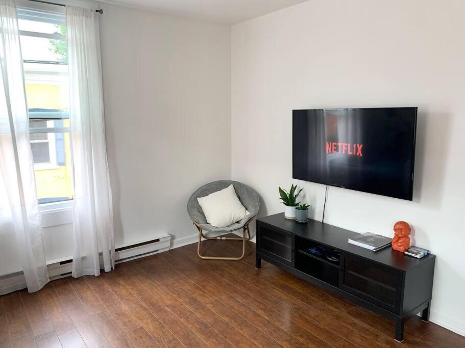 Quadruple Room with Mountain View